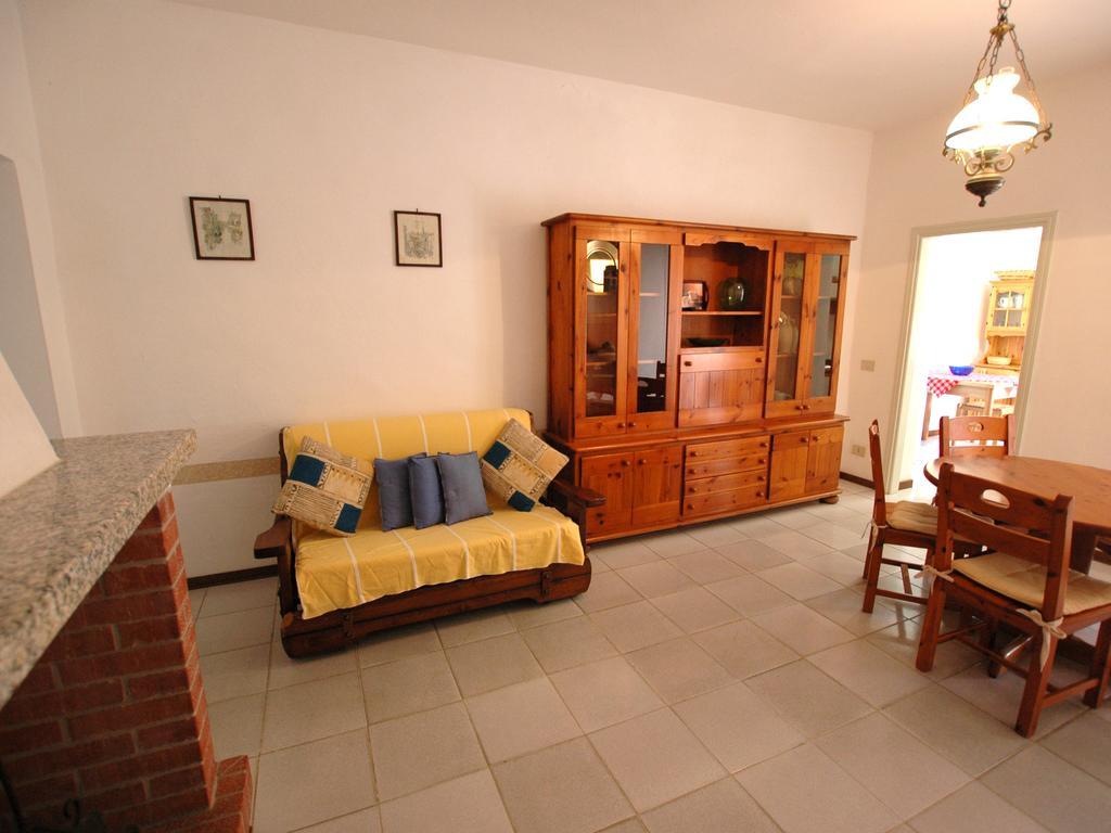 Casa Del Mandorlo Apartment Marina di Campo Phòng bức ảnh